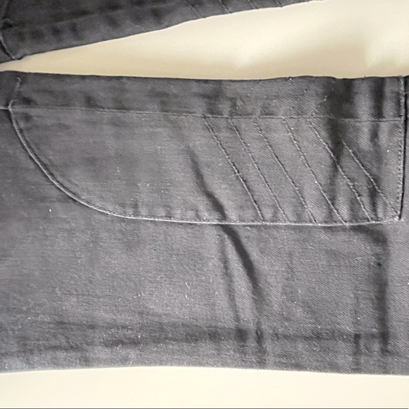 Benetton Black Jeans with inseam detailing. - Picture 7 of 7